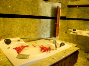 Mahaweli Reach Hotel