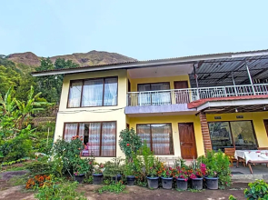 OYO 91744 Hotel Gemilang