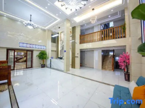 Mengjiao Island Lanjing Homestay (Lianchi Ao Beach Store)
