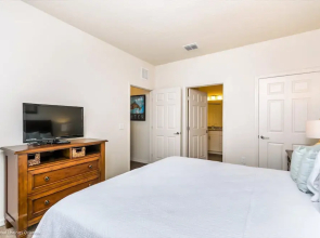 Lucaya Village Resort 4 Bdrm
