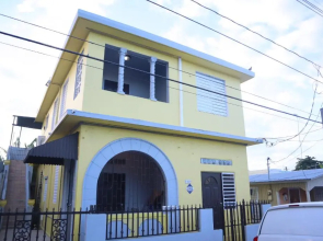 310 Del Valle Central, Freshly Remodeled 3 Bedroom Home Sleeps 8