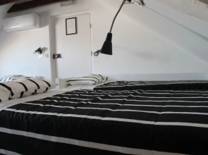 Surf in Chiado Hostel