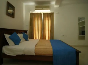 Lotus Suite Service Apartment