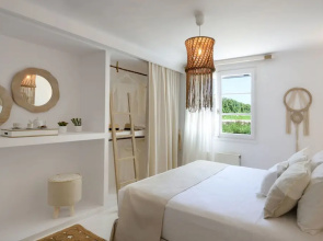 Amalgam Homes Paros Beachfront Villa