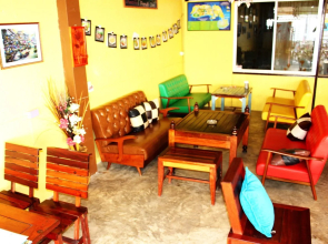 December House(ดีเซมเบอร์ เฮาส์)