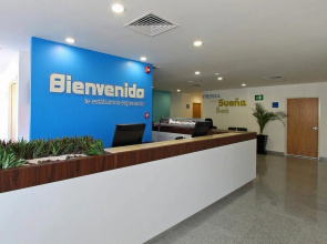 One Guadalajara Periférico Poniente
