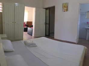 Tahiti Hotel