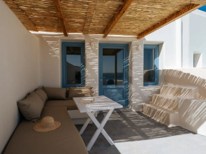 Αkrorama Villa and Suites Santorini