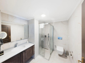 Seven Hills Hotel - Special Class