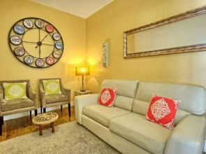 Localtraveling Cathedral & Castle - Family Apartments