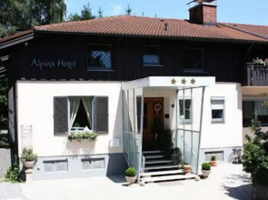 Alpina Hotel