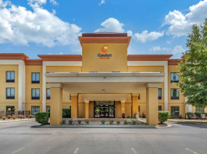 Comfort Suites Clayton - Garner