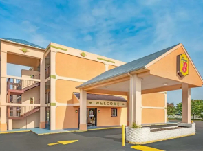 Super 8 Motel - Ashland/Richmond Area
