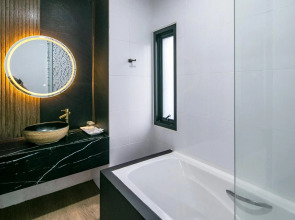 Tuana Hotels The Phulin Resort