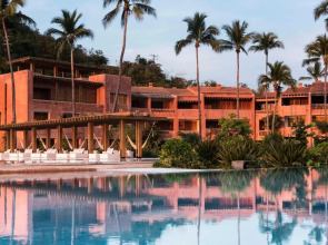 El Careyes Beach Resort