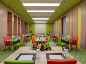 Al Khoory Atrium Hotel