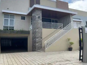 Queensa Hotel
