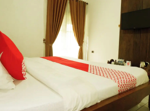 Hotel O Cemara's Homestay