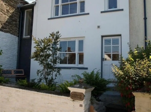 Cozy Holiday Home near Beach in Polruan Great Britain