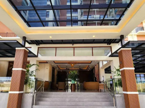 Cebu One Tectona Resort Hotel