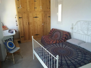 EliaPetra 4 Bedroom Villa with Plunge Pool and Yoga Studio access