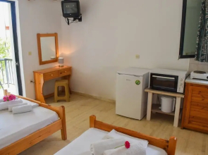 Jasmine Studio With Garden Close To The Beach