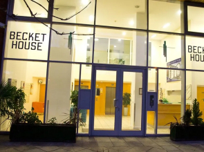 Icon Becket Apartment