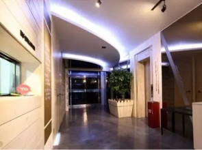 Ariel Hotel