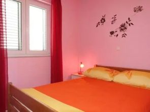 Apartments Ivo