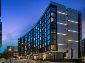 Embassy Suites By Hilton Madison Downtown