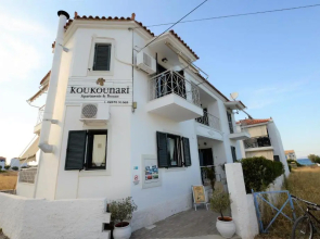 Koukounari Apartments
