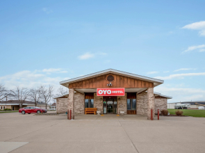 OYO Hotel Chesaning Route 52 & Hwy 57