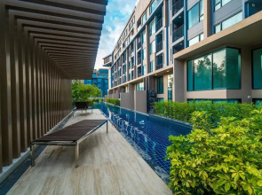 Aristo Surin by Lofty