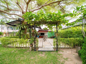 OYO 819 Baan Garagade Resort