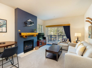 The Seasons 1834 2 Bedroom Condo by RedAwning