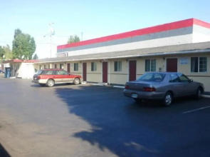 Aaron Motel