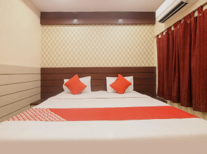 OYO 76930 Hotel Aloka