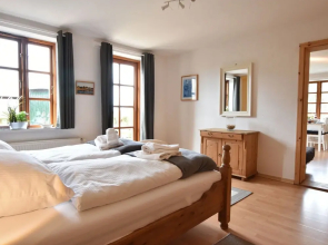 Ethereal Apartment in Stove With Garden