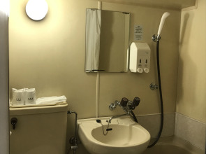 Sky Heart Hotel Koiwa