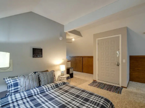 Large Home w/ Game Room, 4 Mi to Mississippi River