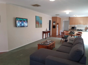 Cobram Cottage