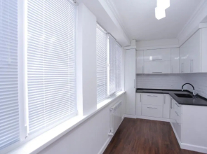 Overlooking Registan Square Luxury 2 Bedrooms Apartment