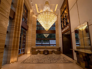 The Pristine Hotel Kanpur