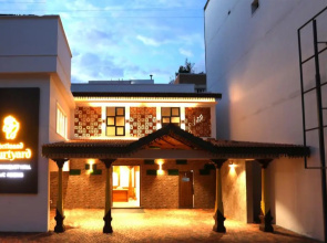 Chetinaad Courtyard Gandhipuram by Centre Park