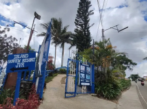 JVR Island in the Sky Resort
