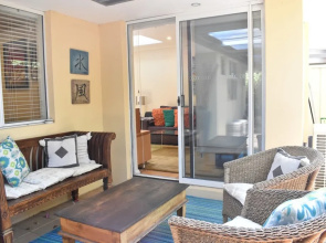 Professionally Cleaned 2bdr Villa, Great Location