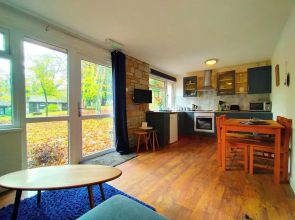 Painters Cottage, 2-bed Chalet nr St Ives & Hayle