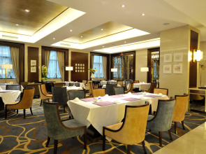 New Harbour Service Apartments