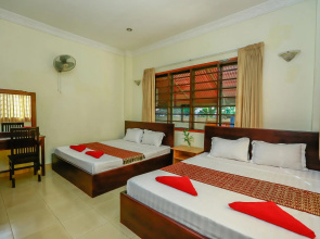 French Garden Hostel