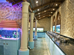 Отель Regent Palace Hotel